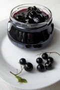 Dulceata de coacaze negre